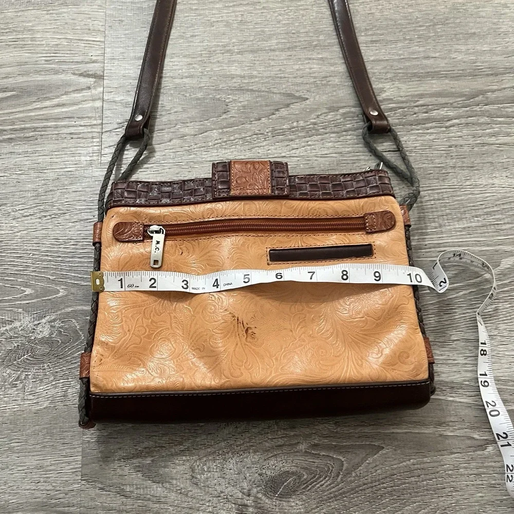 M.C. Marc Chantal Brown Leather‎ Bag Crossbody Purse
